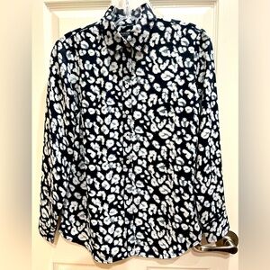 NWOT Navy Dillon Classic Fit Banana Republic Blouse Sz XSP